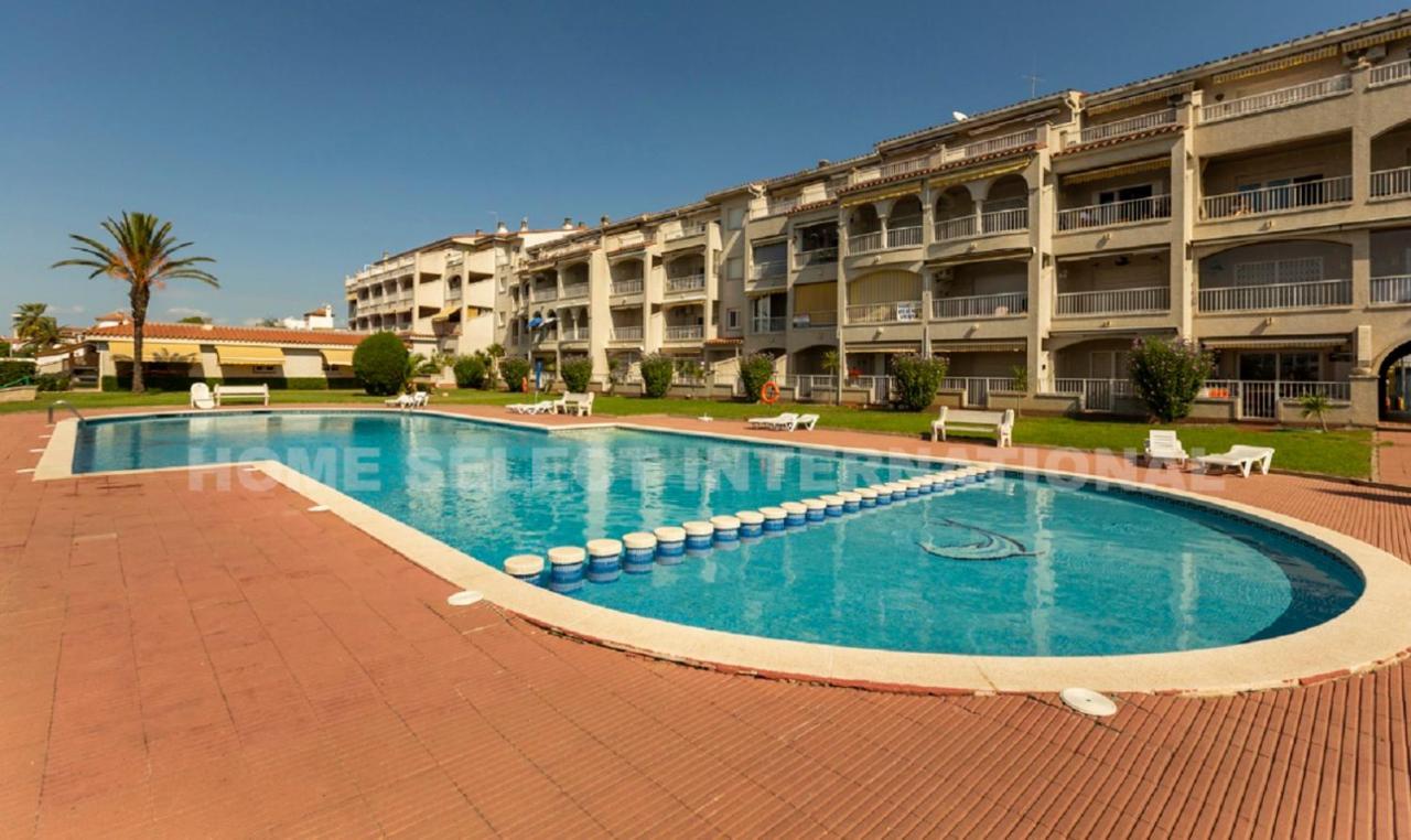 1005 Apartamento Con Vistas Al Lago San Maurici By Homeselectspain Емпуріабрава Екстер'єр фото