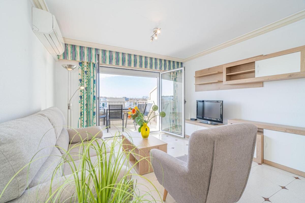 1005 Apartamento Con Vistas Al Lago San Maurici By Homeselectspain Емпуріабрава Екстер'єр фото
